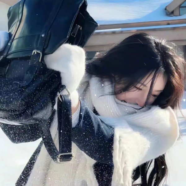 弘大告别 海报